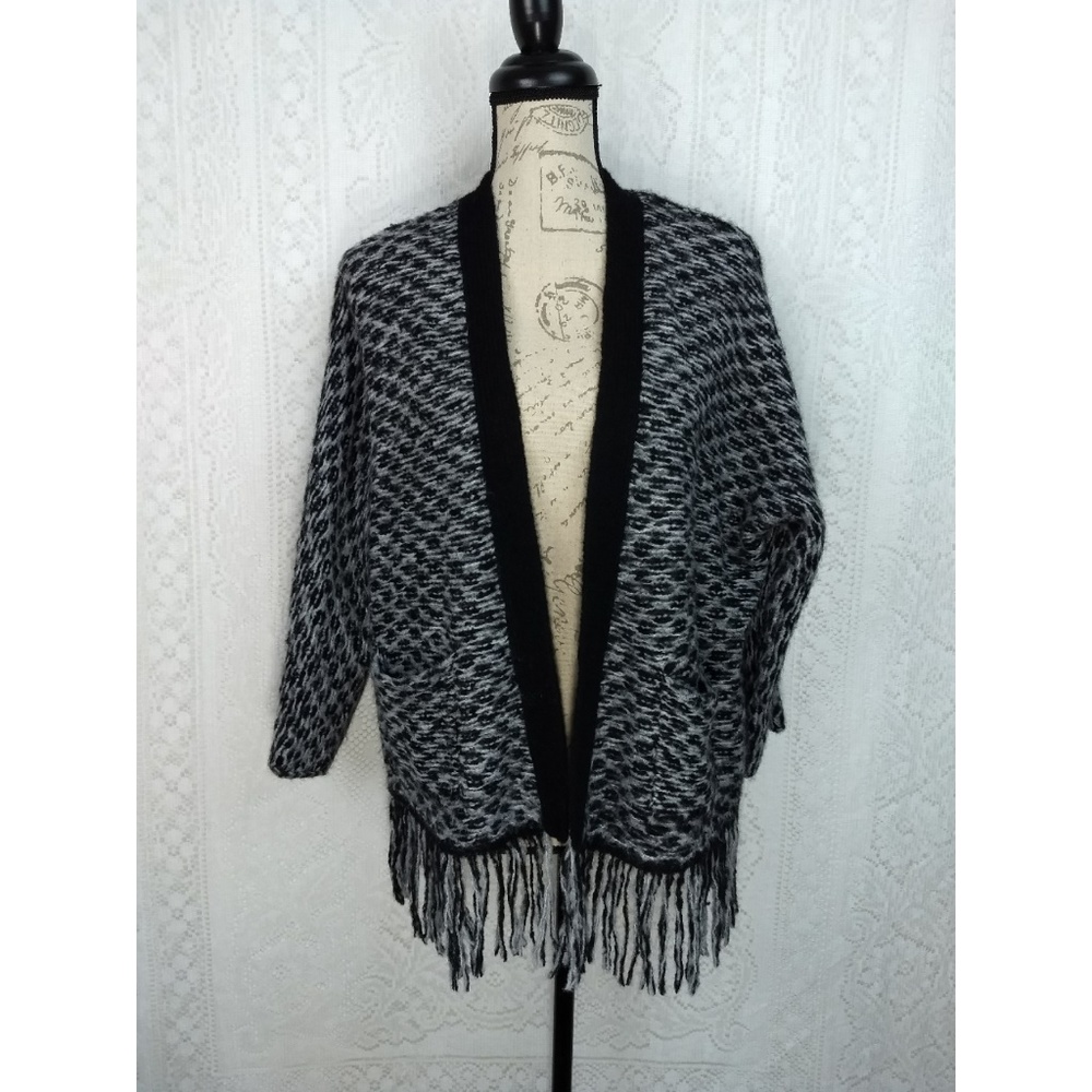 LOFT Wool Blend Shrug Sweater Size Small